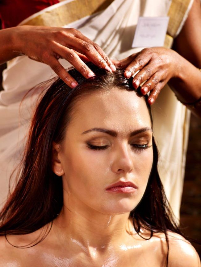 7 Natural Ingredients That Promote Hair Growth